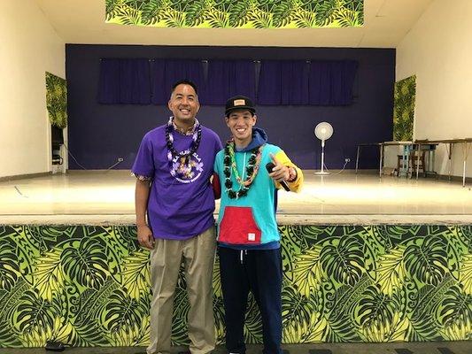 Jason Tom beatboxing at Kauluwela Elementary School Assembly.