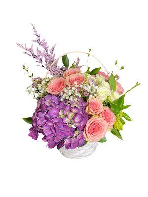 "Geraldine" Floral Basket