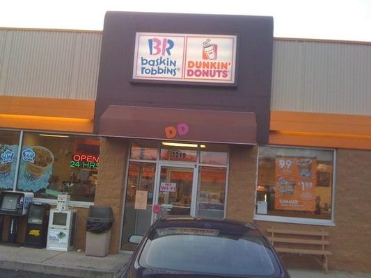 Dunkin Donuts & baskin Robbins with LCD tv.