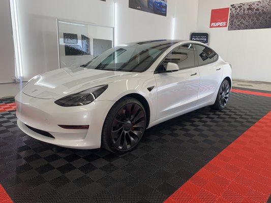 2022 Tesla Model 3 
Super Ceramic Tint