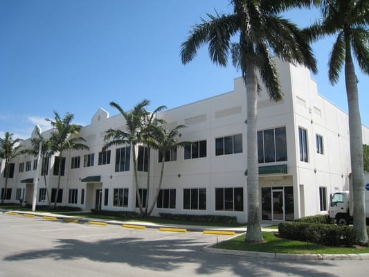 Penn Florida Commerce Center - 1141 South Rogers Circle Boca Raton, FL 33487