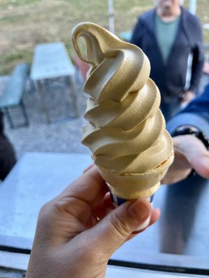 Honey Creemee ~ Honey Soft Serve Ice Cream