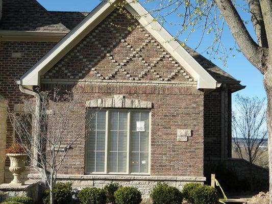 Stone masonry and brick masonry on homes and businesses in Wildwood, Mo