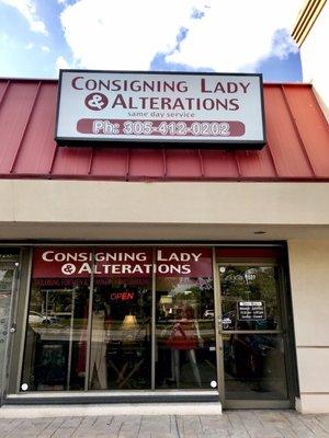 I may have accidentally stumbled upon my next great go-to place for alterations.  Let's see ...  Stay tuned.