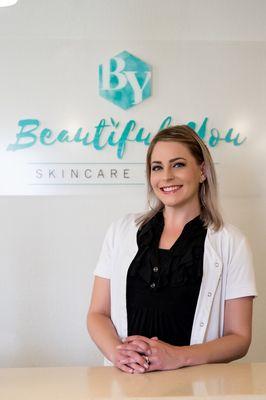 Kelly Sexton, Licensed Esthetician