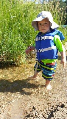 There are many creeks flowing into the Niobrara.  This makes for fun exploring and playing for little ones!