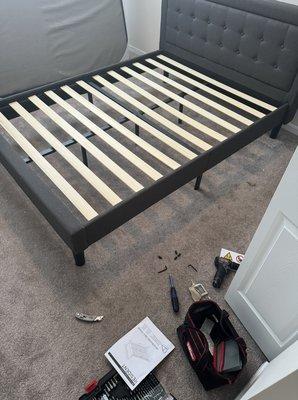 assembled bed 80$