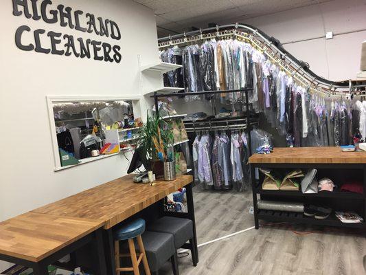 Highland Cleaner & Laundry