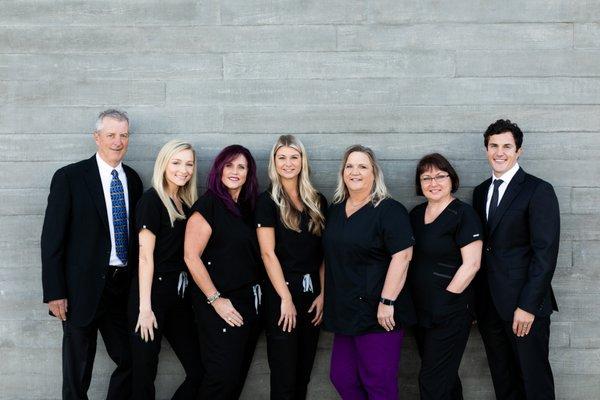 The Dr's and staff of La Jolla Village Endodontics.  From left.  Dr. Javelet, Wendy, Kathy, Natalie, Yvonne, Irina, and Dr. Stewart.