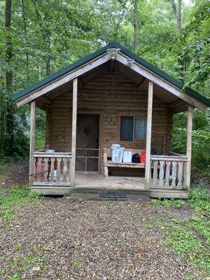 rustic cabin 2 (apologies, i didn't realize until i was home that there's not a photo without the camp gear in it!)