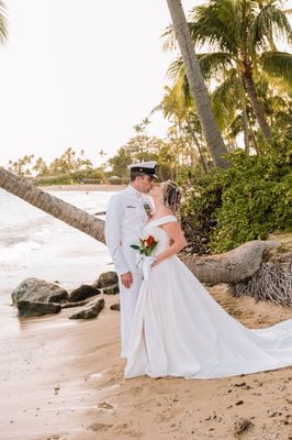 LDS Laie Temple Wedding Photographer Oahu Hawaii