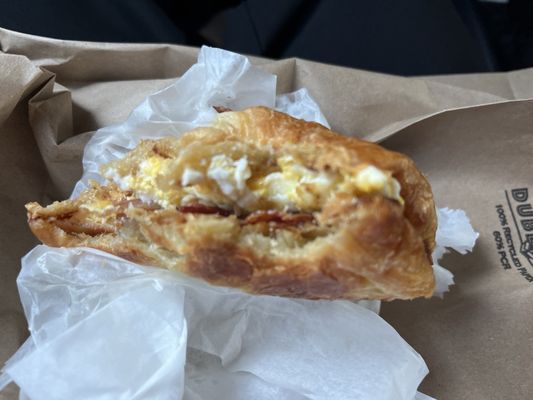 Bacon, egg and cheese croissant