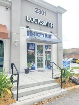 Key world usa locksmith shop .
2301 Palm Ave Miramar FL 33025
Unit 101.
Car keys , locks , security systems and much more...  
954-998-7678