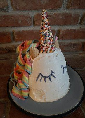 Vegan Unicorn Cake