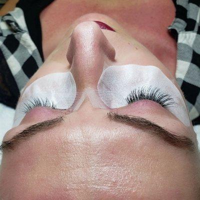 Classic lashes