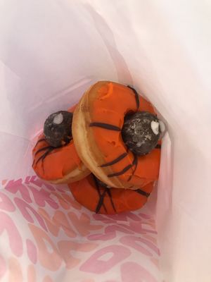 Spider donuts are back!!