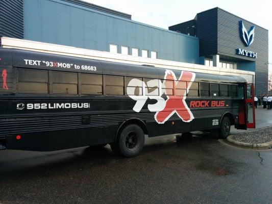 93X Bus Wrap that HG Graphics printed and installed.