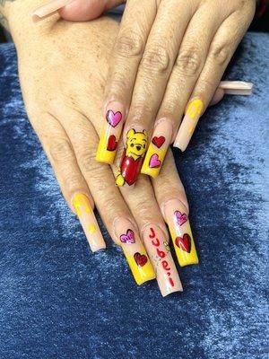 Winnie the Pooh mail set 
French tips , nail Art hearts and nail art character