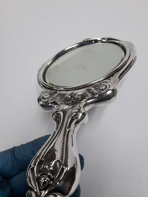 Hand mirror