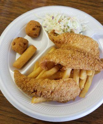 3 piece fish lunch special, includes drink. $7.99