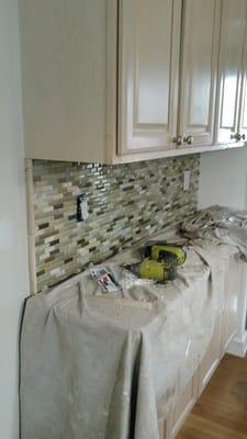 Kitchen backsplash