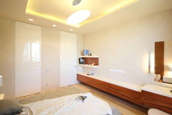 Luxury bedroom design | floor to celling doors