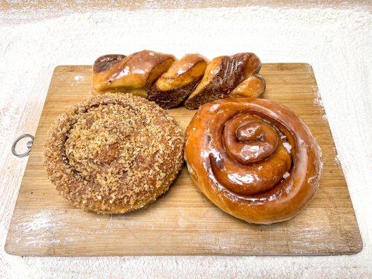 Tiger Tail, Cinnamon Crumb Roll, Cinnamon Roll