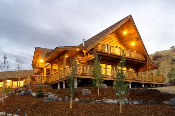 Log Cabins in Idaho