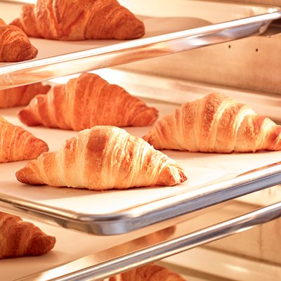 7-11 Croissants and other bakery items