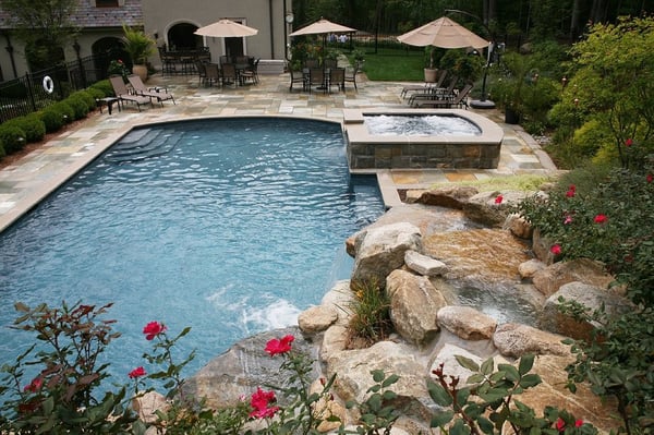 Norwegian Buff Quartzite pool patio