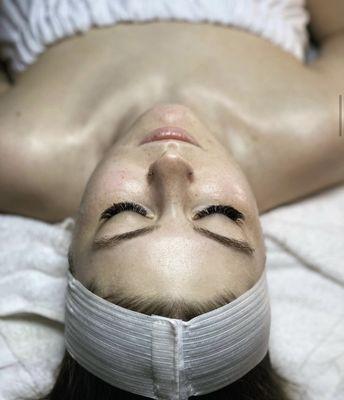 Signature facial