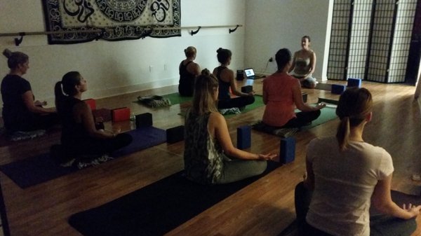 Yoga Vinyasa, Maspeth - 69th Lane Studio