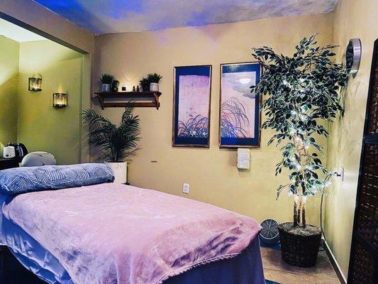 Massage room with heated bed