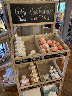 Bath bombs