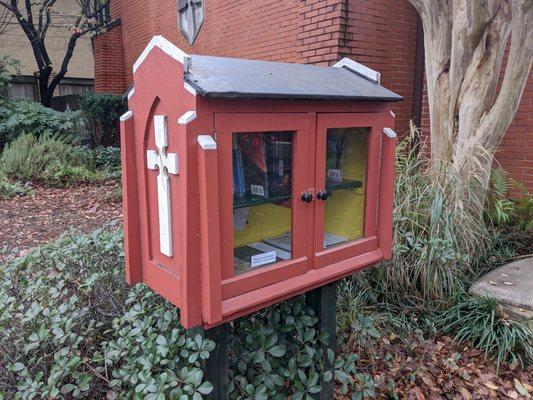 Community Book Box, 1068 North Highland Ave NE, Atlanta