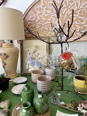 Vintage pots, lamps, dried flowers just in time for spring!