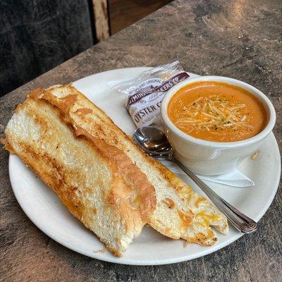 Grilled Cheese and Tomato Bisque