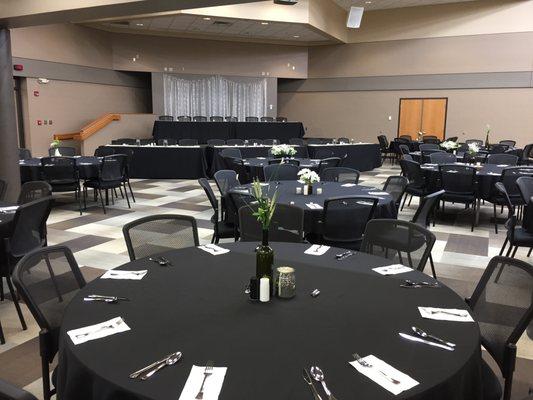 The Dining Hall is perfect for private and corporate events!  This space can seat up to 264 at round tables.