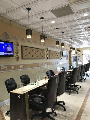 Manicure Stations