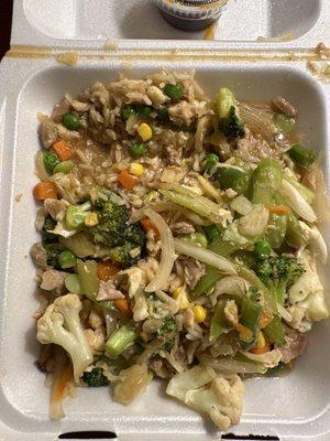 Vegetables stir fry with chicken