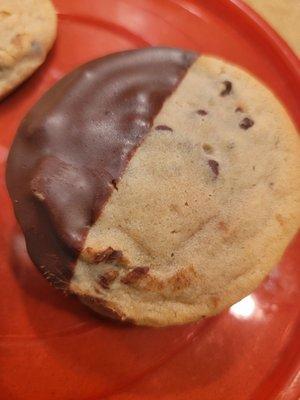 Chocolate chip sandwich