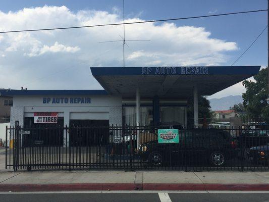 Your Friendly Neighborhood Auto & Smog Repair Station.