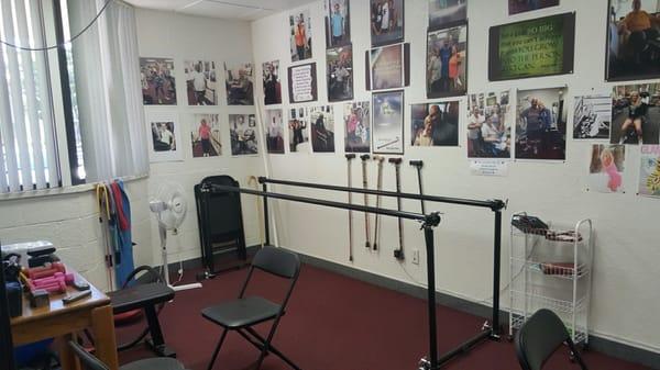 The rehabilitation room, has everything you could possibly need, inspiring pictures all over to give you that extra belief