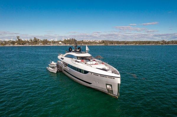 131' Colombus: Up to 12 guests, Miami Beach at Island Garden