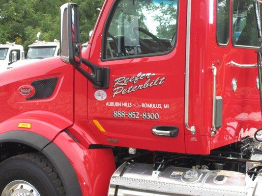 Reefer Peterbilt http://www.ReeferPeterbilt.com