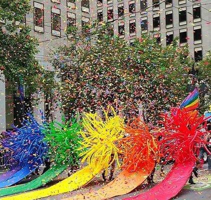 SF Pride parade - Tribute to Gilbert Baker (creator of the Rainbow flag)