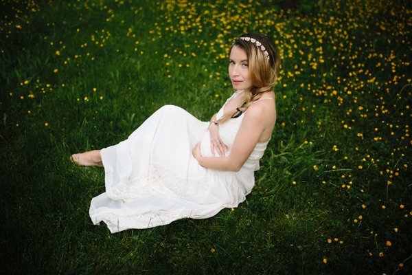 Dreamy Maternity Photos By Terencia Michal