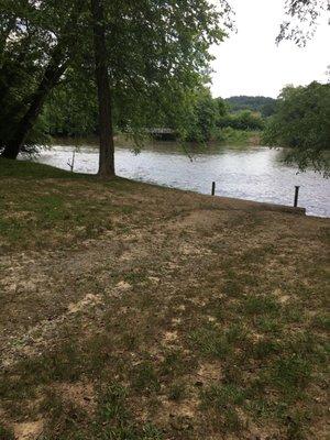 Glenn Bridge River Park