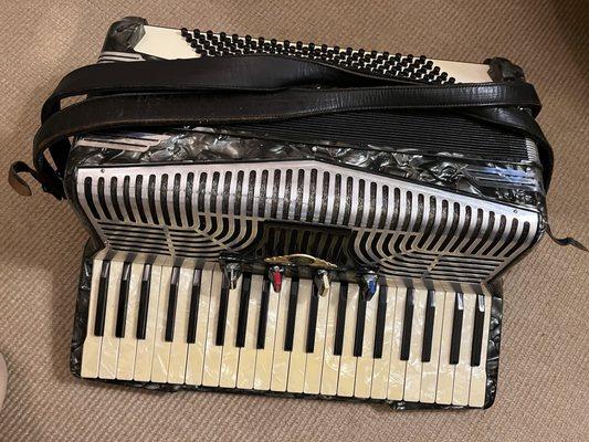 Candido Iorio piano accordion. Looking to sell. Nancy Lafreniere 612-965-4096 nklafreniere@yahoo.com Bloomington MN