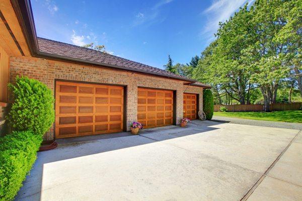 There are such a large number of varied issues with carport entryway repair. Stray pieces will be the dependable wind up bein...